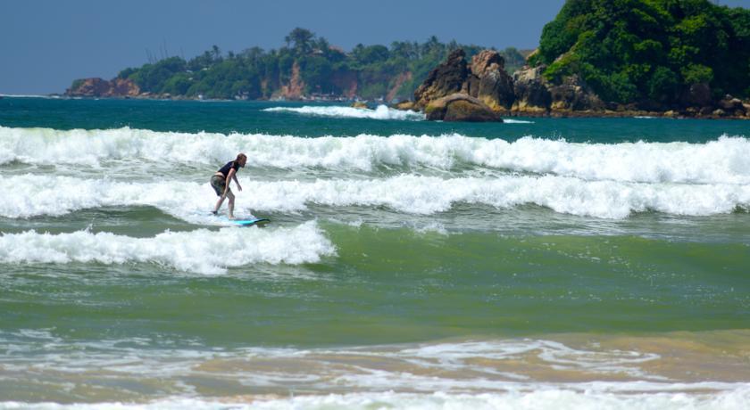 Hector House Hotel Weligama Buitenkant foto